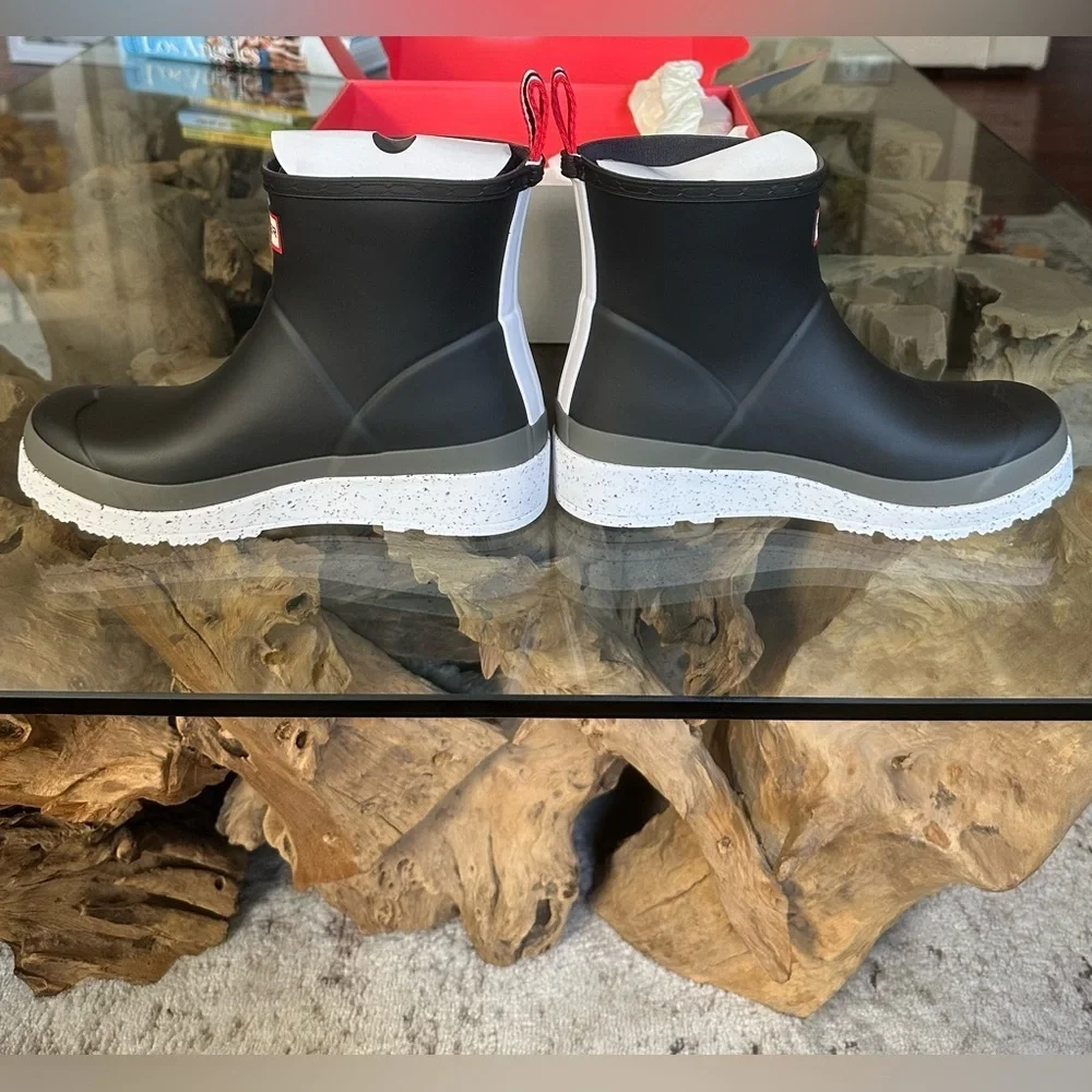RARE HUNTER NWT ORIGINAL PLAY SPECKLED PLATFORM RAIN BOOT (Women) in Onyx